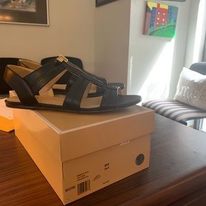 Michael Kors black leather sandals 8M